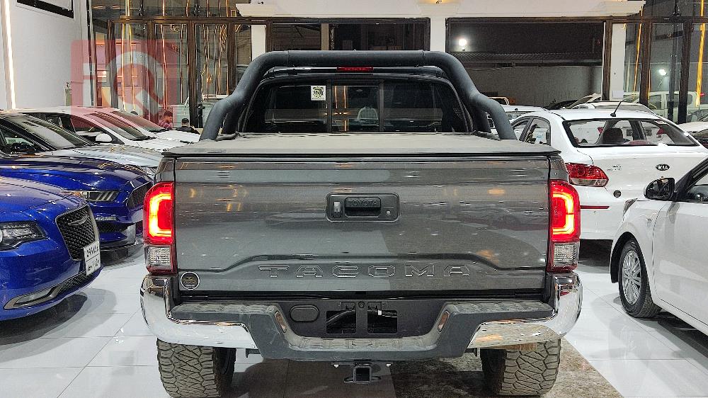 Toyota Tacoma